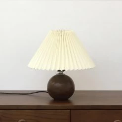 Vakkerlight Table Lamps Wooden Pleated Table Lamp