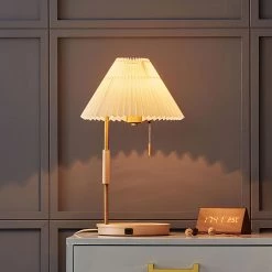 Vakkerlight Wooden Retro Table Lamp Table Lamps