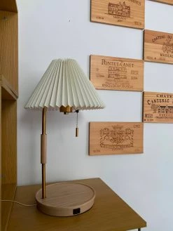 Vakkerlight Wooden Retro Table Lamp Table Lamps