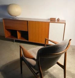 Vakkerlight Nelson Table Lamp