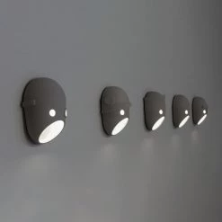 Vakkerlight Mask Wall Light